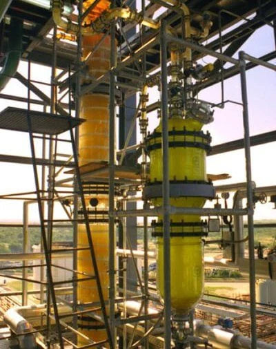 Large glass column for separation process 