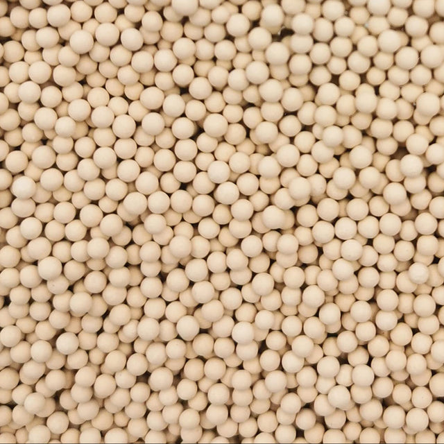 Close-up of 13X molecular sieve 4x8 mesh beads used for industrial gas drying and CO₂ removal